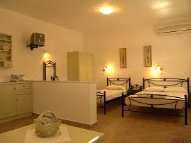 Accommodation in Ios - Manthos Place rooms and apartments